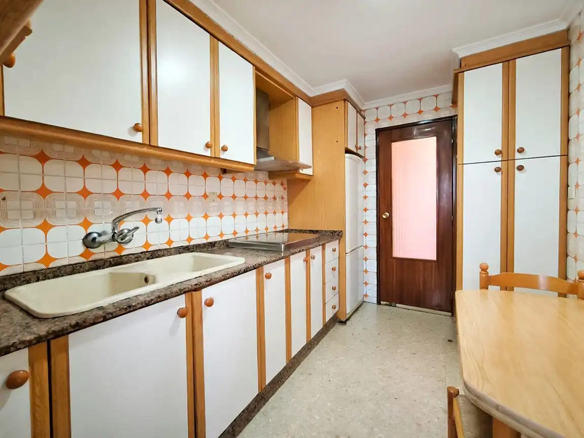 Küche von Wohnung zum Verkauf in Torrent mit Abstellraum und Balkon