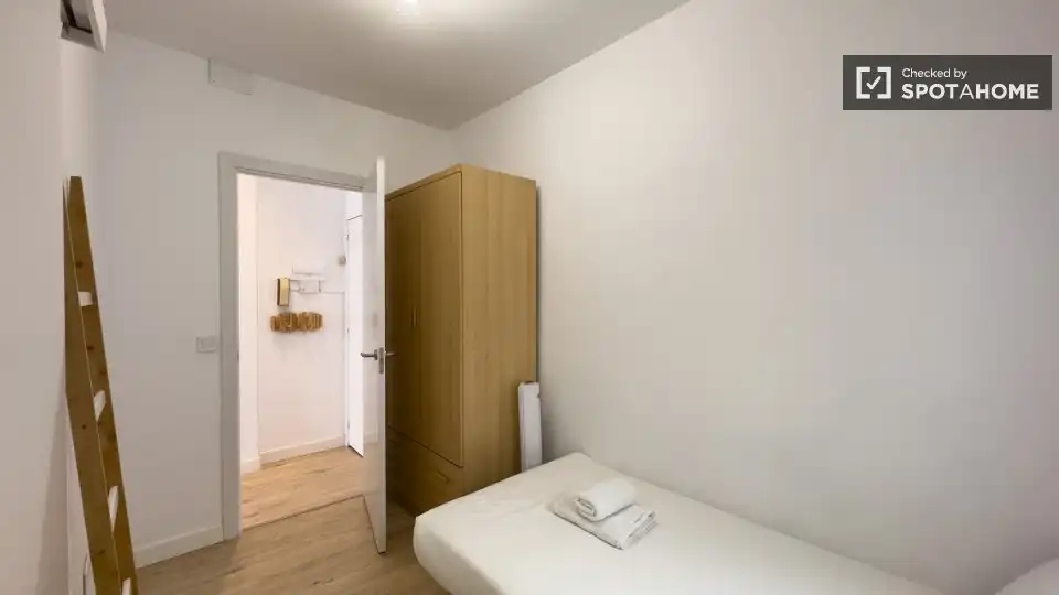 Wohnung mit Terrasse zur Miete in Les Corts, imagen 4