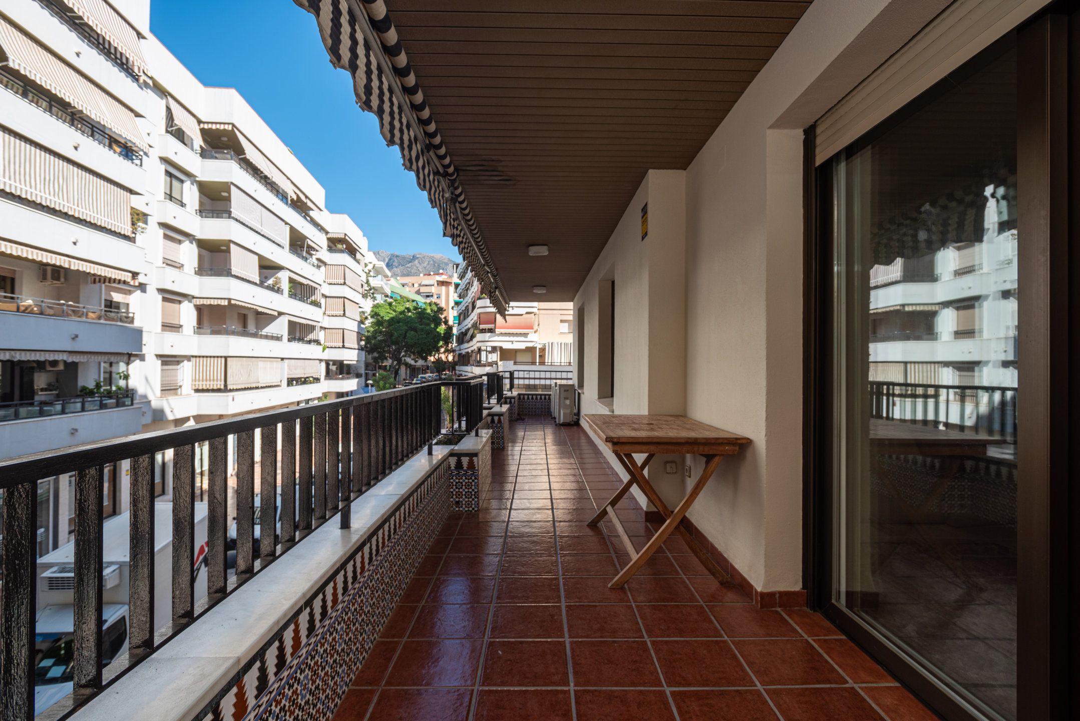 Exterior view of Flat for sale in Marbella  with Air Conditioner, Heating and Terrace