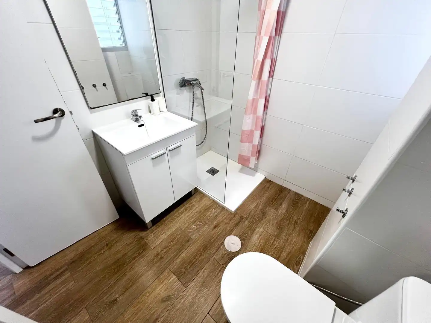 Baño de Piso de alquiler en Málaga con Aire acondicionado