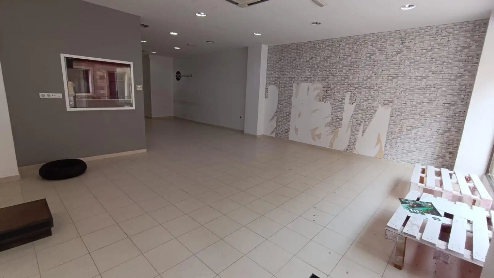 Local comercial en venda a Casco Antiguo, imagen 6