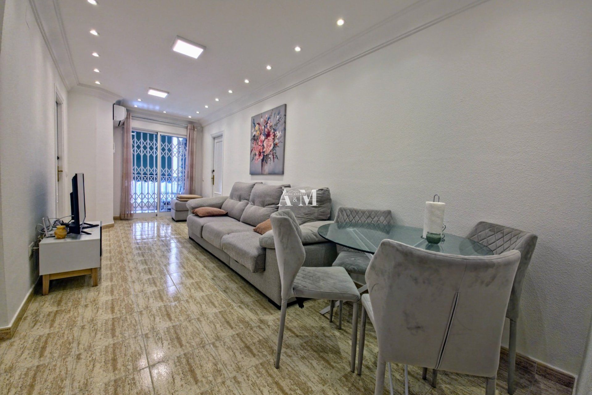 Living room of Flat to rent in Guardamar del Segura  with Air Conditioner, Heating and Terrace