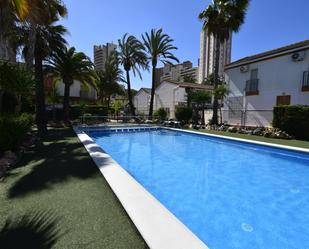Swimming pool of Single-family semi-detached for sale in Benidorm  with Air Conditioner, Heating and Private garden