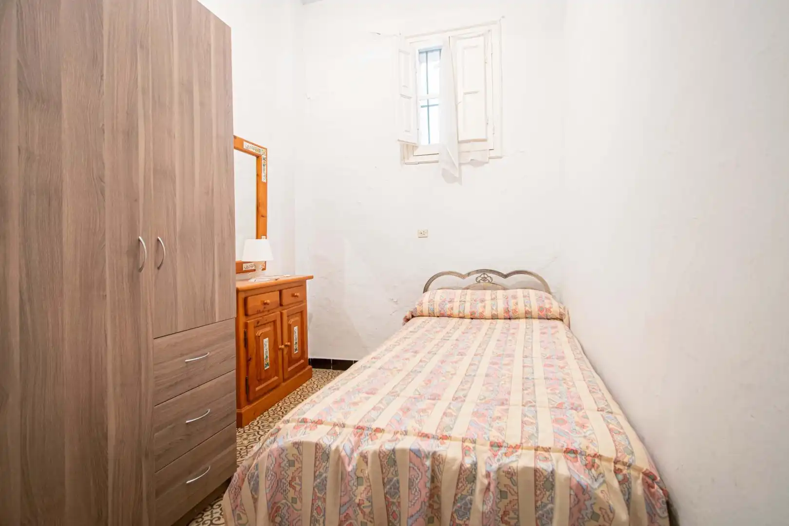 Bedroom of Houses for sale in Sevilla  with Balcony