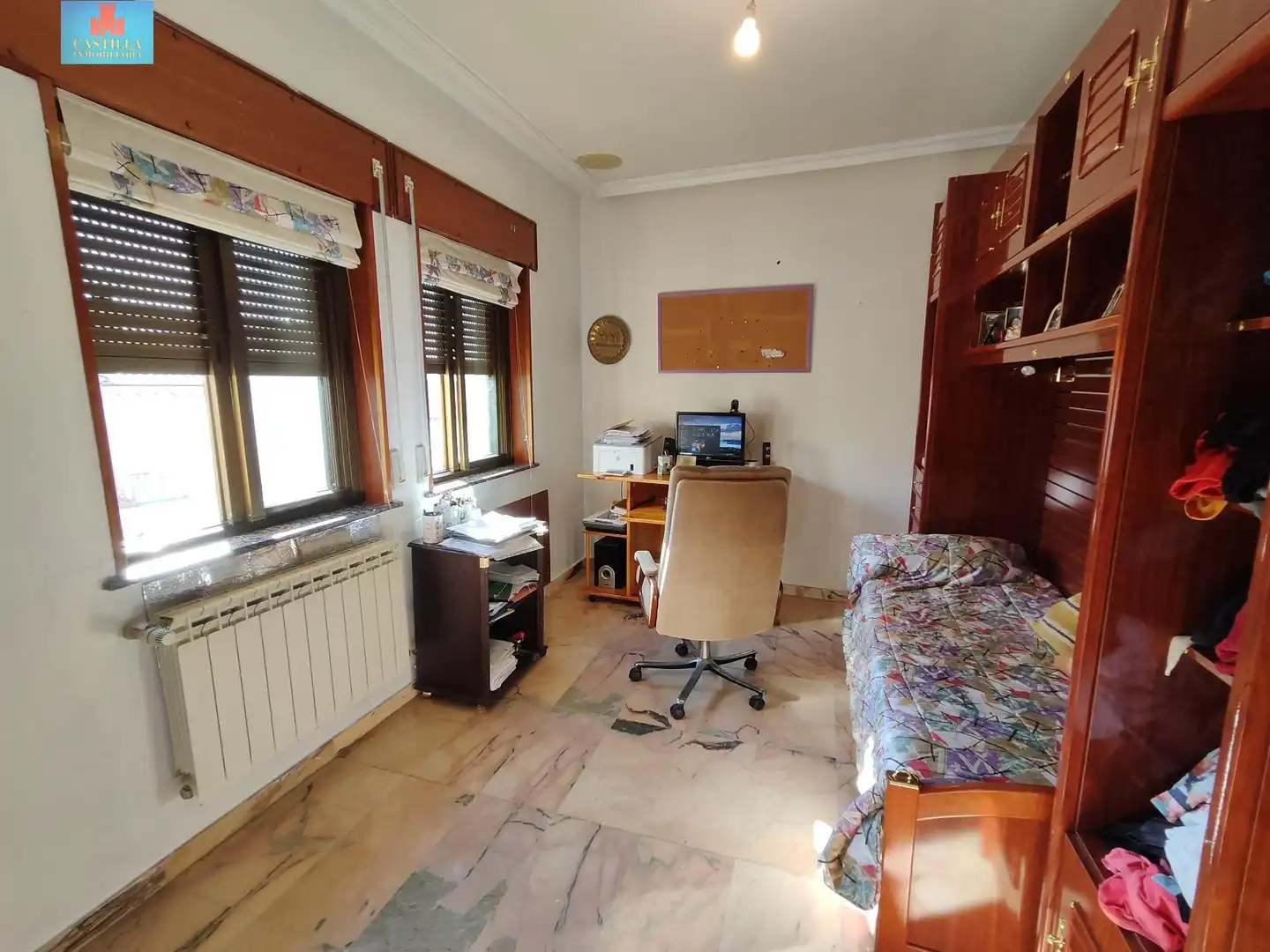 Habitación de Casa o chalet en venta en Ávila con Calefacción, Terraza y Trastero