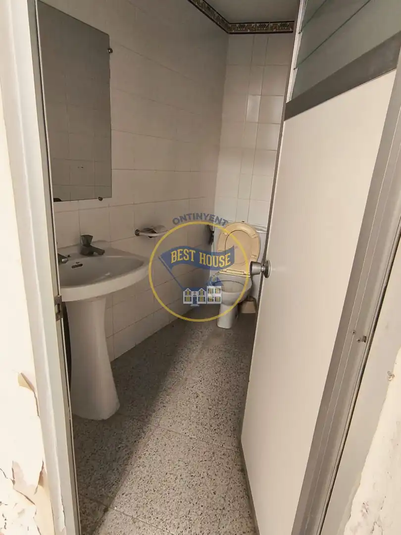 Baño de Local de alquiler en Ontinyent