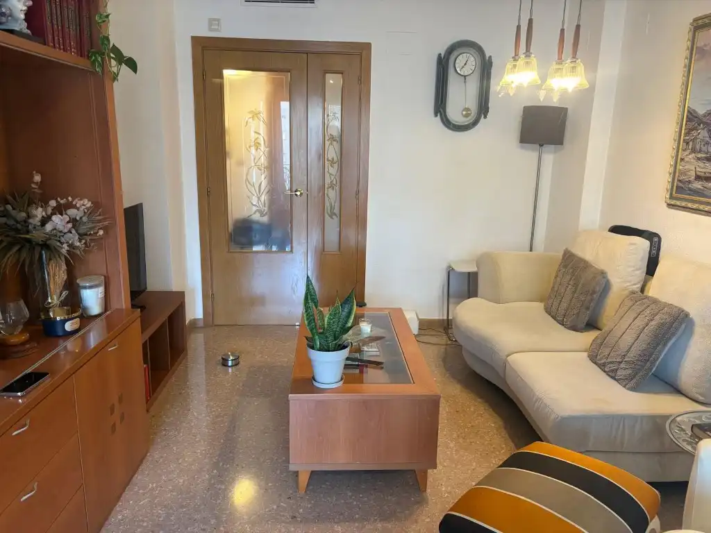 Sala d'estar de Pis de lloguer en Paterna amb Aire condicionat, Calefacció i Terrassa