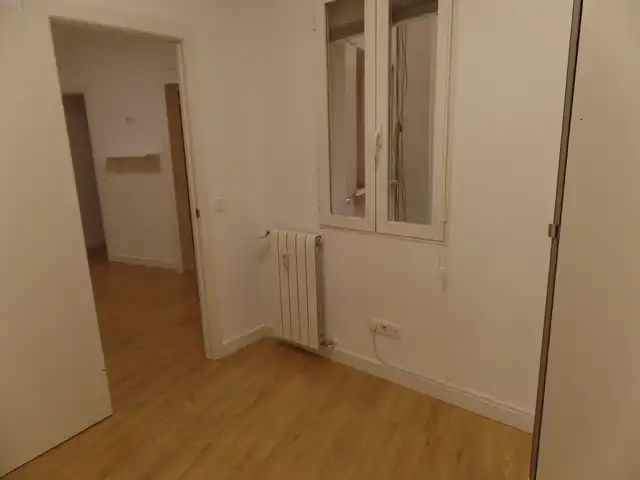 Piso en venta en Madrid con Calefacción, Horno y Lavadora