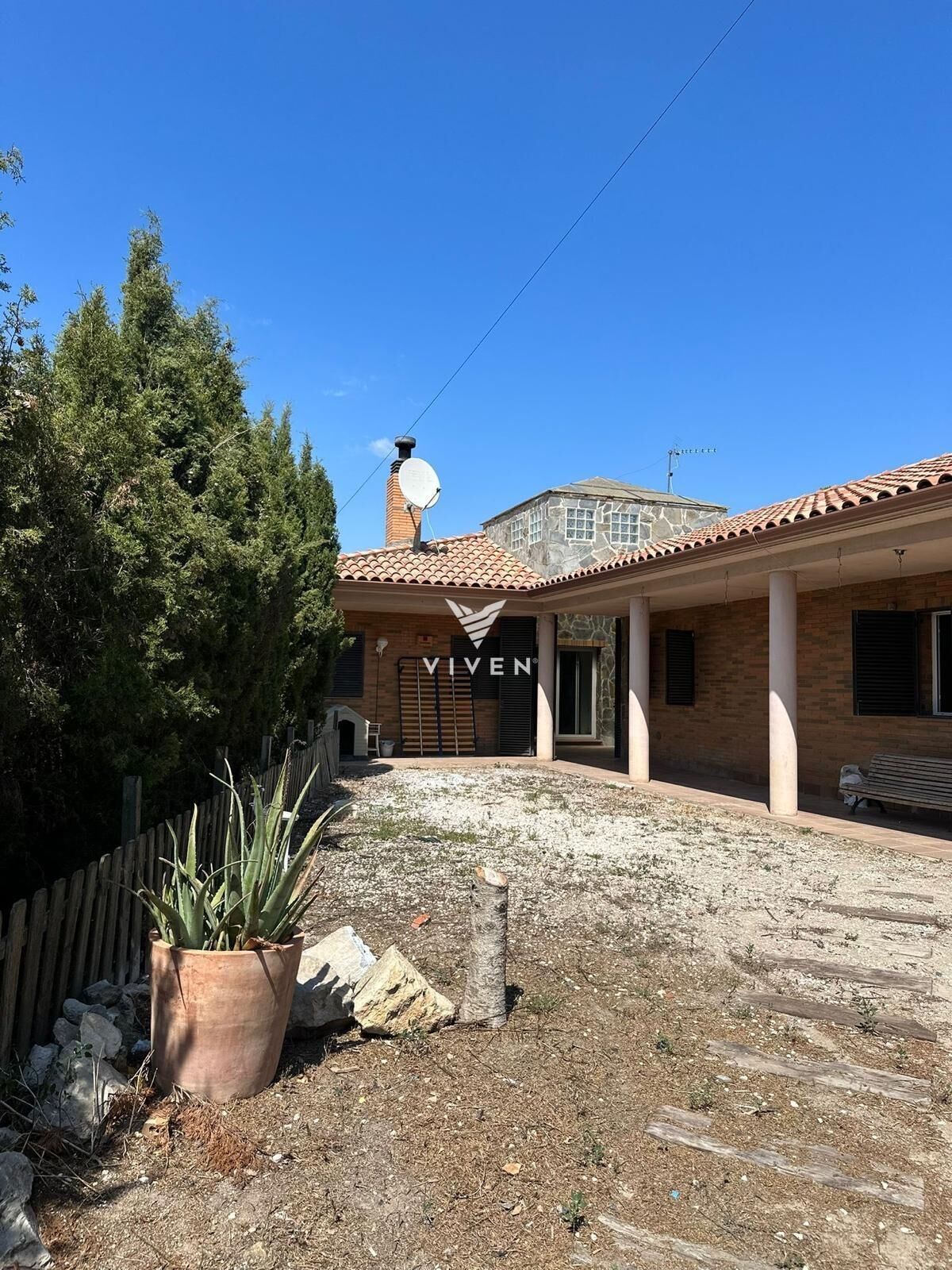 Vista exterior de Casa o xalet en venda en Mediona amb Calefacció, Jardí privat i Terrassa