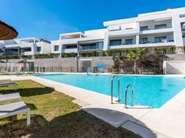 Rez-de-chaussée avec piscine à vendre à Selwo