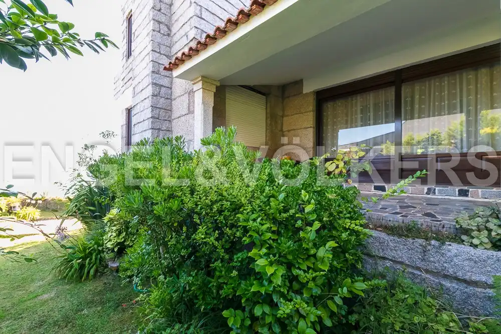 Casa con jardín en venta en Coruxo - Oia - Saiáns, imagen 10