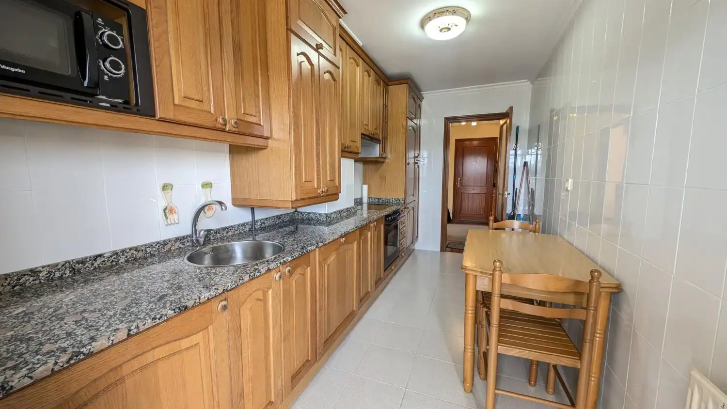 Cocina de Piso de alquiler en Piélagos con Calefacción, Terraza y Amueblado
