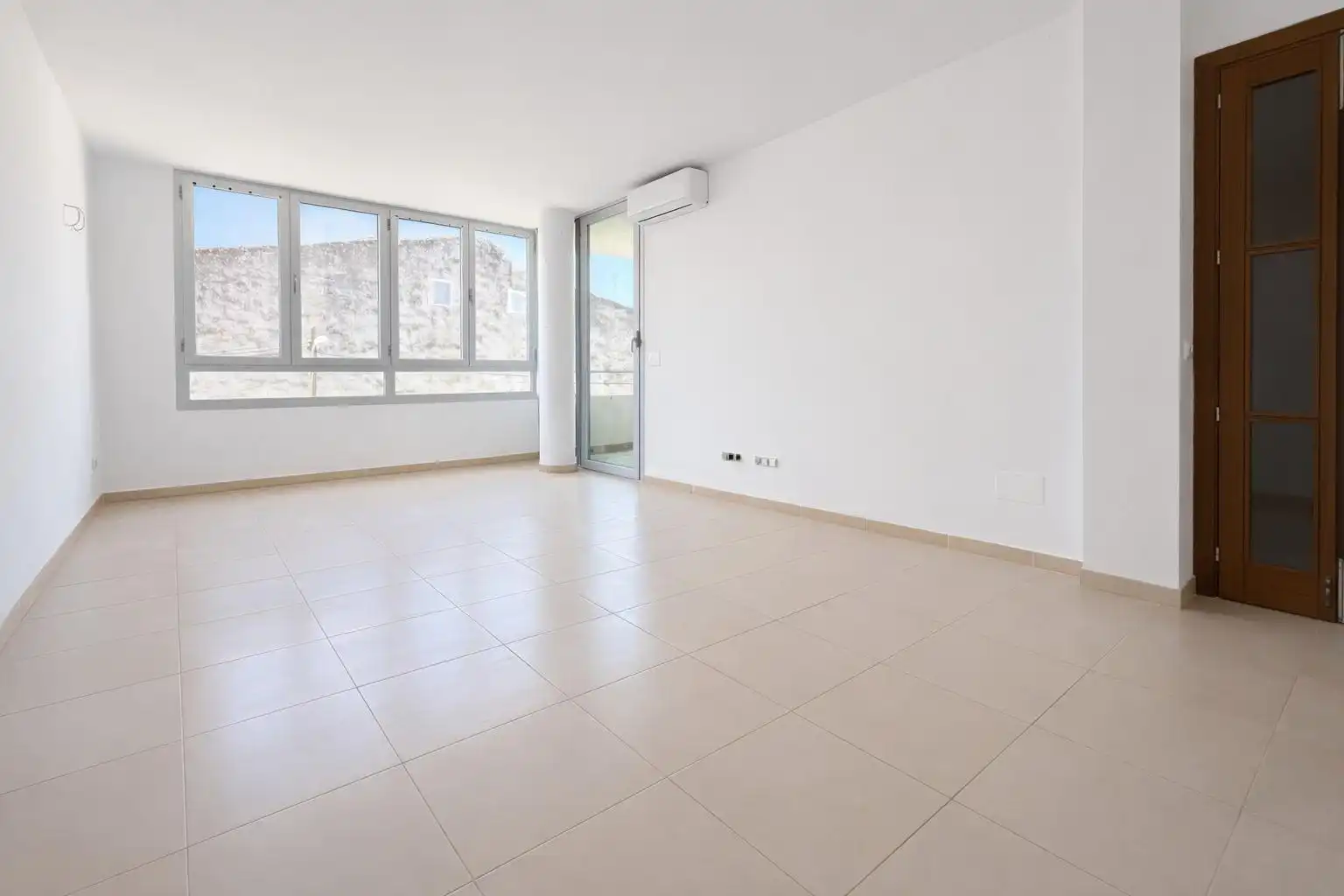 Living room of Flat for sale in Sa Pobla  with Storage room