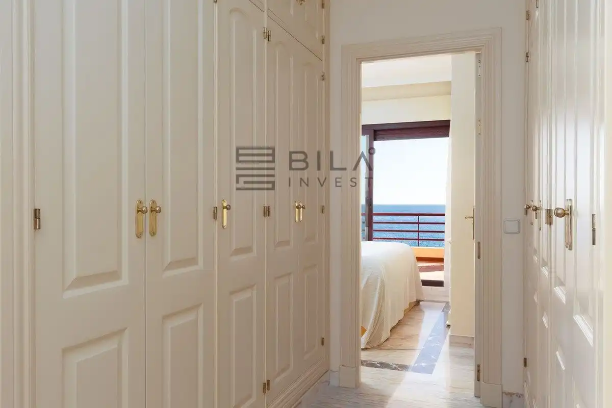 Flat with pool for sale in Torrequebrada, imagen 11