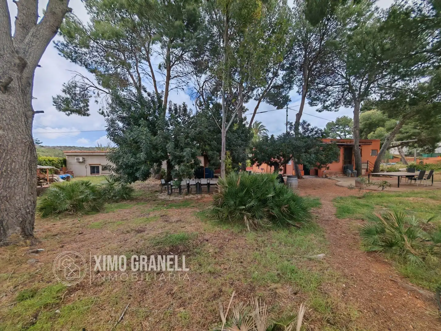 Country house zum Verkauf in Sagunto / Sagunt mit Klimaanlage, Heizung und Privatgarten