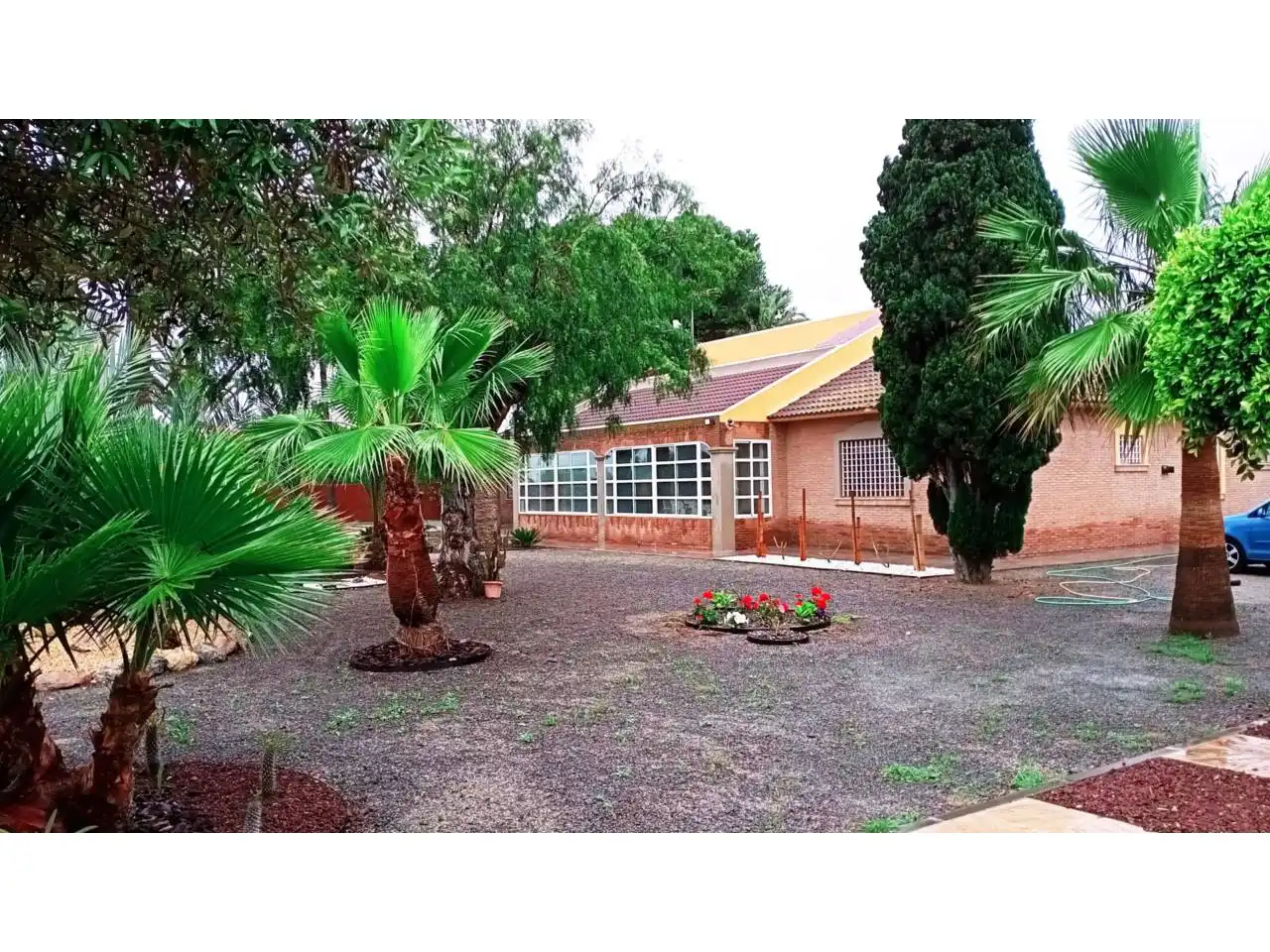 Garden of Houses for sale in Roquetas de Mar  with Air Conditioner, Heating and Private garden
