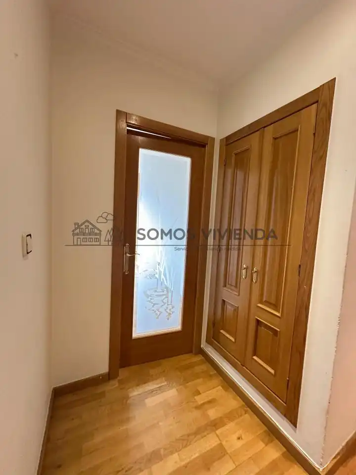 Flat for rent in Ourense Capital   with Heating