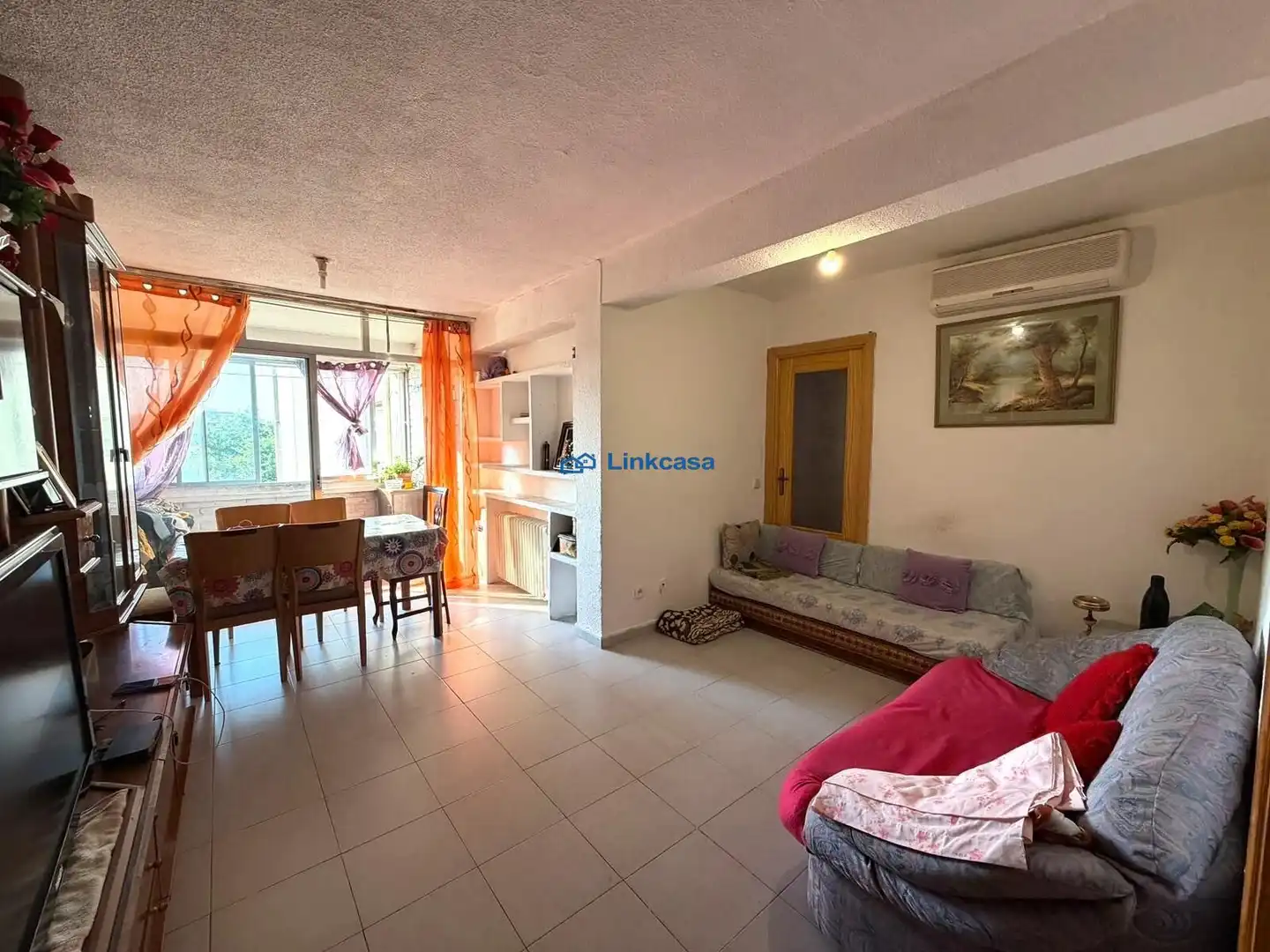 Living room of Flat for sale in Leganés  with Air Conditioner, Heating and Storage room