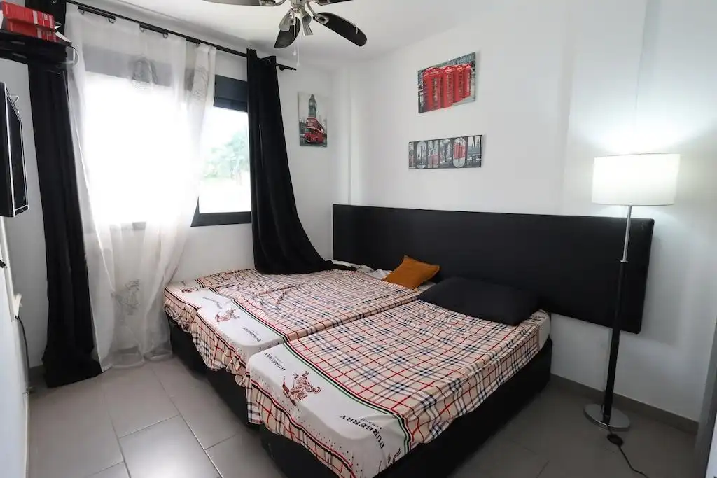 Apartamento con piscina en venta en Calle Granate, imagen 14