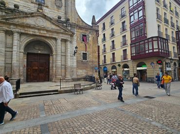 Flat with balcony for sale in Calle PORTAL DE ZAMUDIO