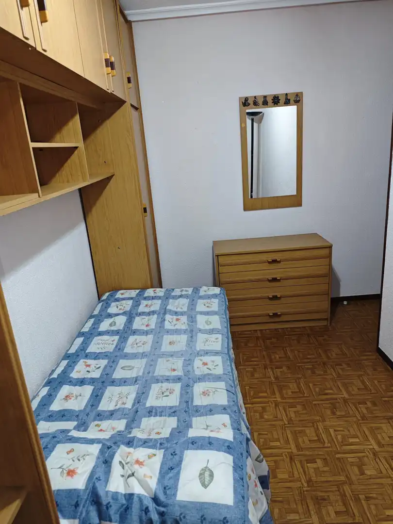 Bedroom of Flat for sale in Avilés  with Storage room and Furnished