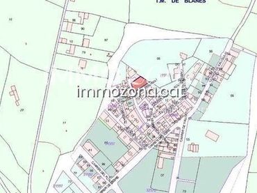 Rustikales Grundstück zum Verkauf in Francoli