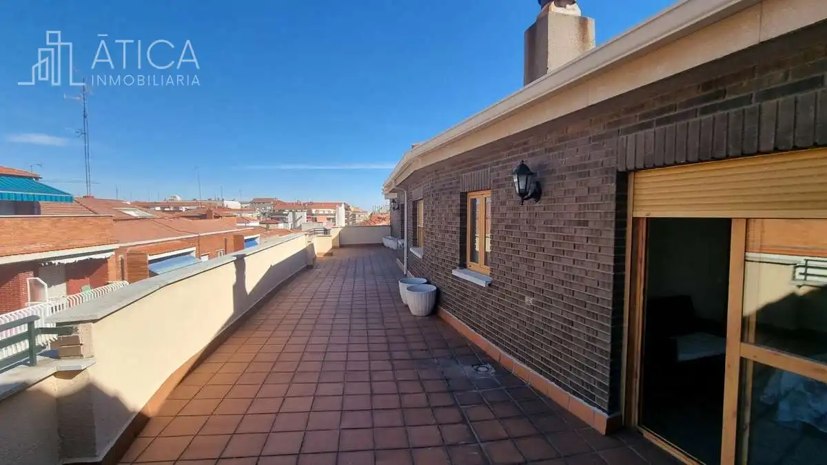 Terrassa de Àtic de lloguer en San Bernardo - Carmelitas - Campus