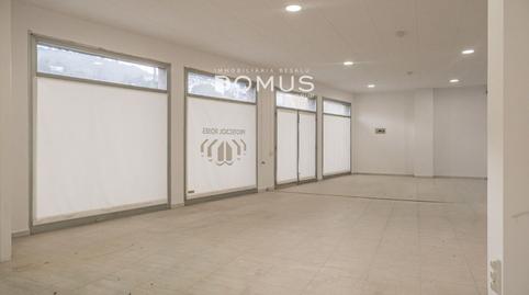 Photo 2 of Premises to rent in Gran Via de Pau Casals, Centre, Roses