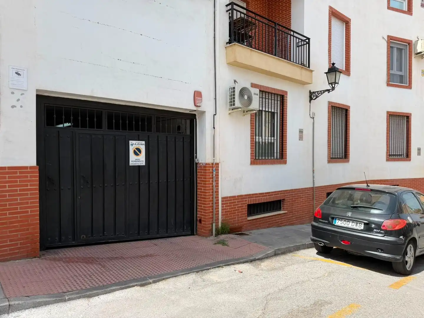 Aparcament de Pis en venda en La Zubia amb Calefacció i Balcó