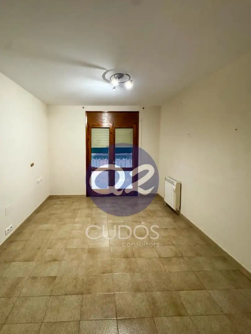 Wohnung zum Verkauf in Balaguer mit Klimaanlage, Heizung und Abstellraum