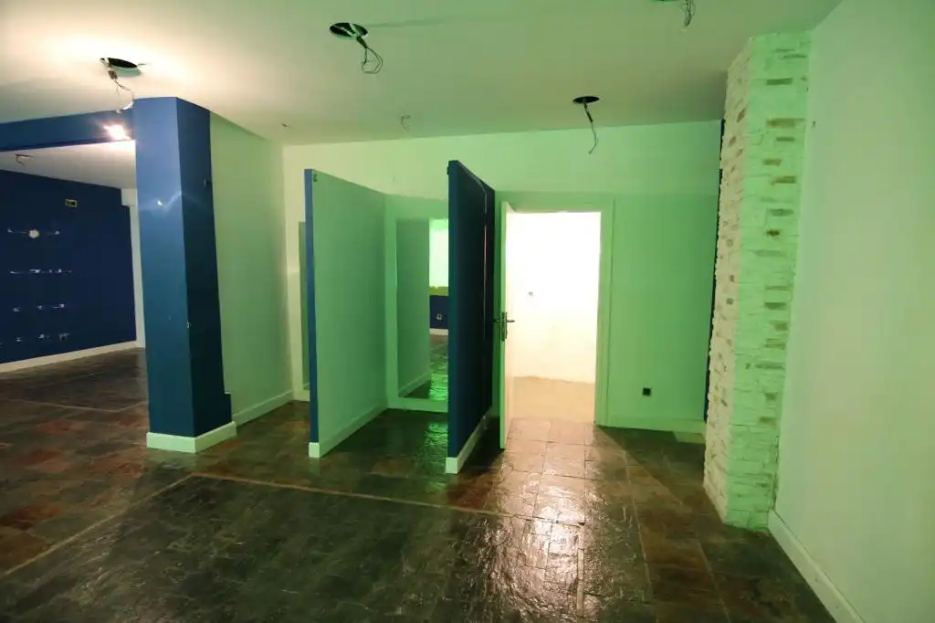 Business premises for sale in Centro - Ariz - Uribarri, imagen 7