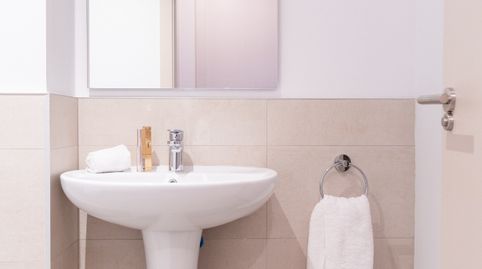 Photo 5 of Flat for rent in Calle del Marqués de Viana, 82, Valdeacederas, Madrid