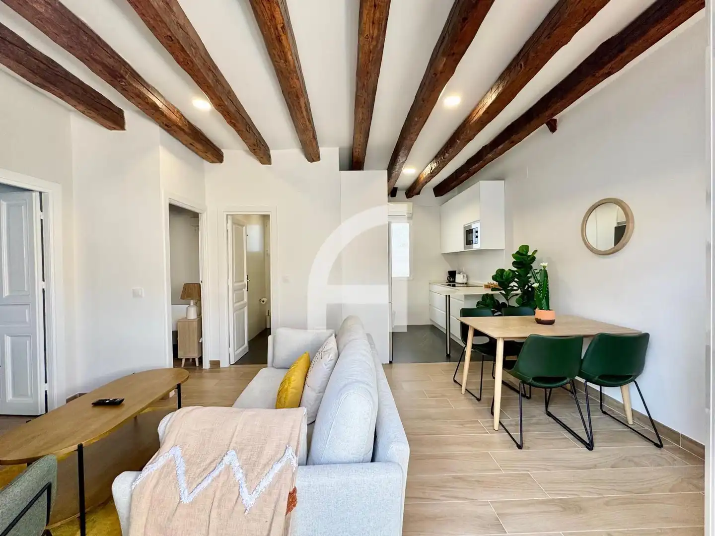 Sala d'estar de Àtic de lloguer en Madrid amb Aire condicionat, Calefacció i Terrassa
