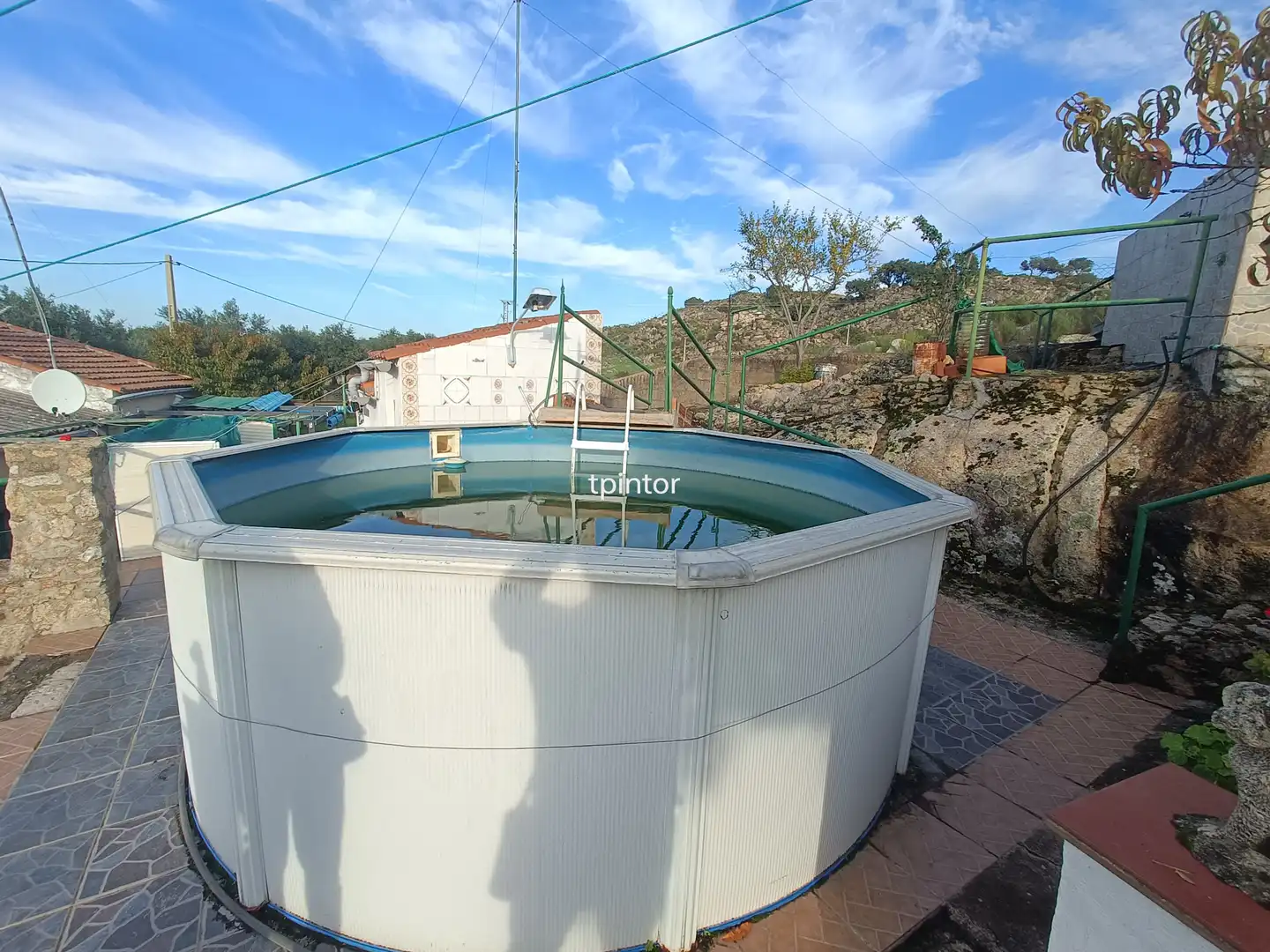Swimming pool of Houses for sale in Valencia de Alcántara  with Terrace, Swimming Pool and Furnished