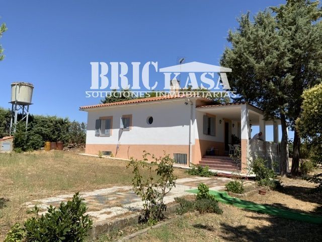 House or chalet for sale in Casar de Cáceres
