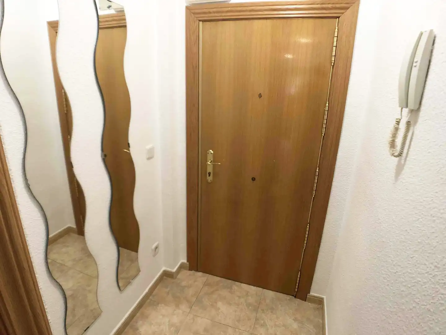 Flat for sale in Camino de la Suerte, Casco Histórico de Vallecas