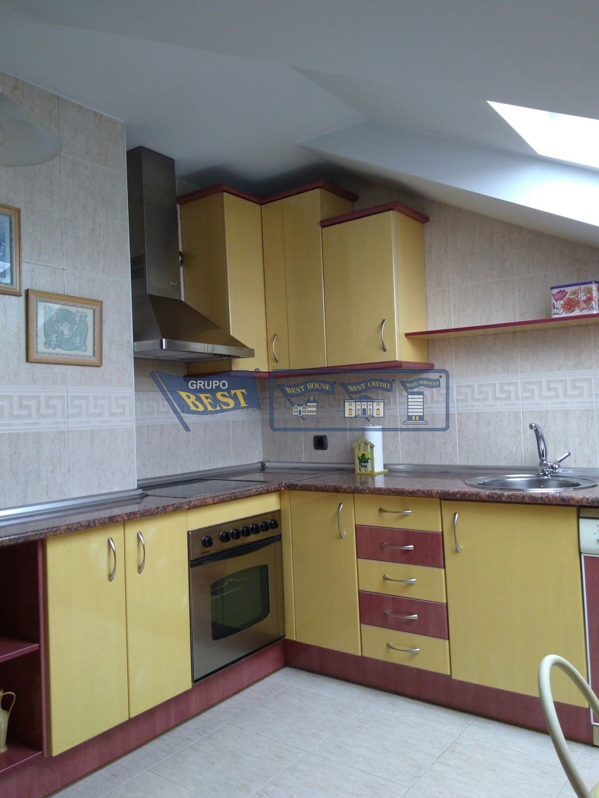 Cuina de Apartament en venda en San Andrés del Rabanedo amb Calefacció