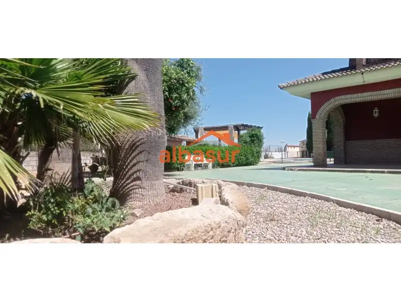 Villa con piscina in vendita a Periurbano Oeste - Sierra, imagen 23