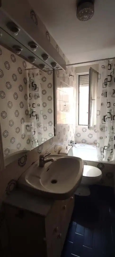 Bathroom of Flat for sale in  Logroño