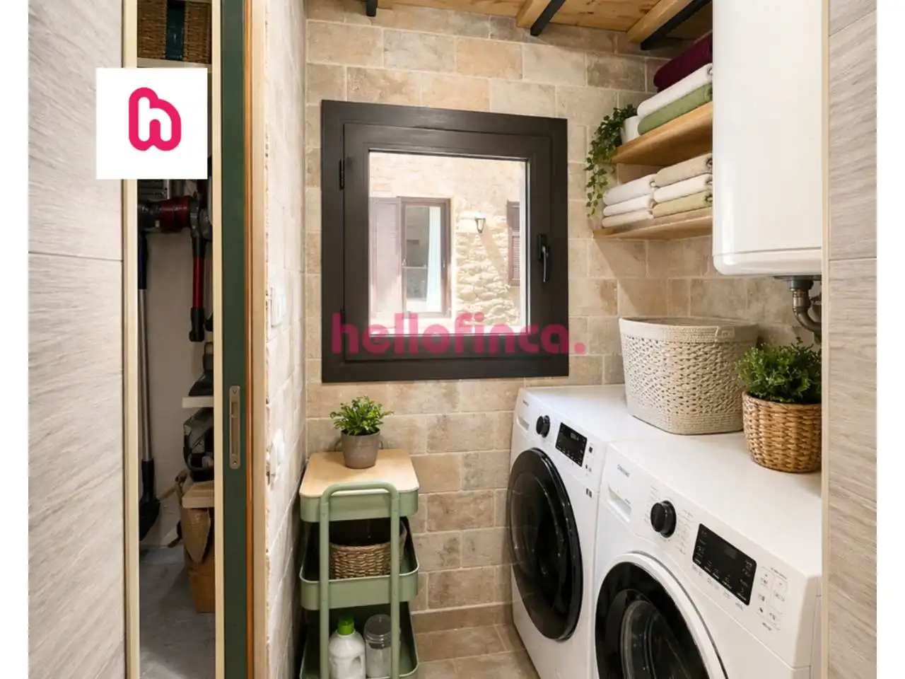 Dúplex en venta en Sant Joan Les Fonts con Aire acondicionado, Calefacción y Parquet
