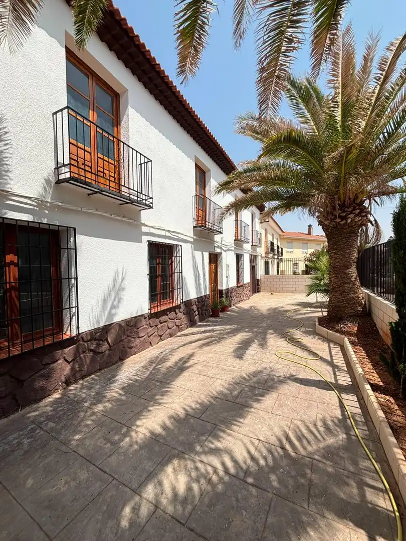 Vista exterior de Casa o chalet en venta en Montiel