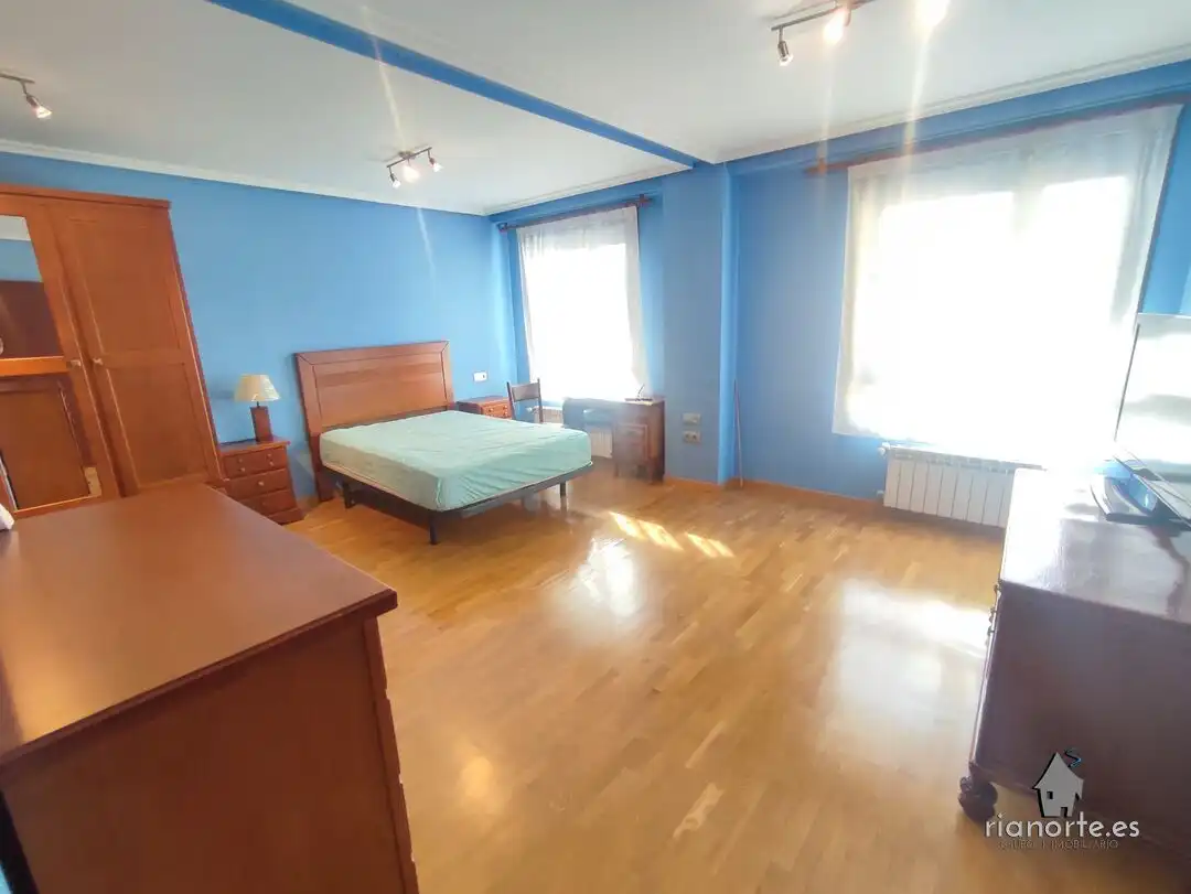 Bedroom of Flat for sale in Langreo  with Heating, Terrace and Storage room