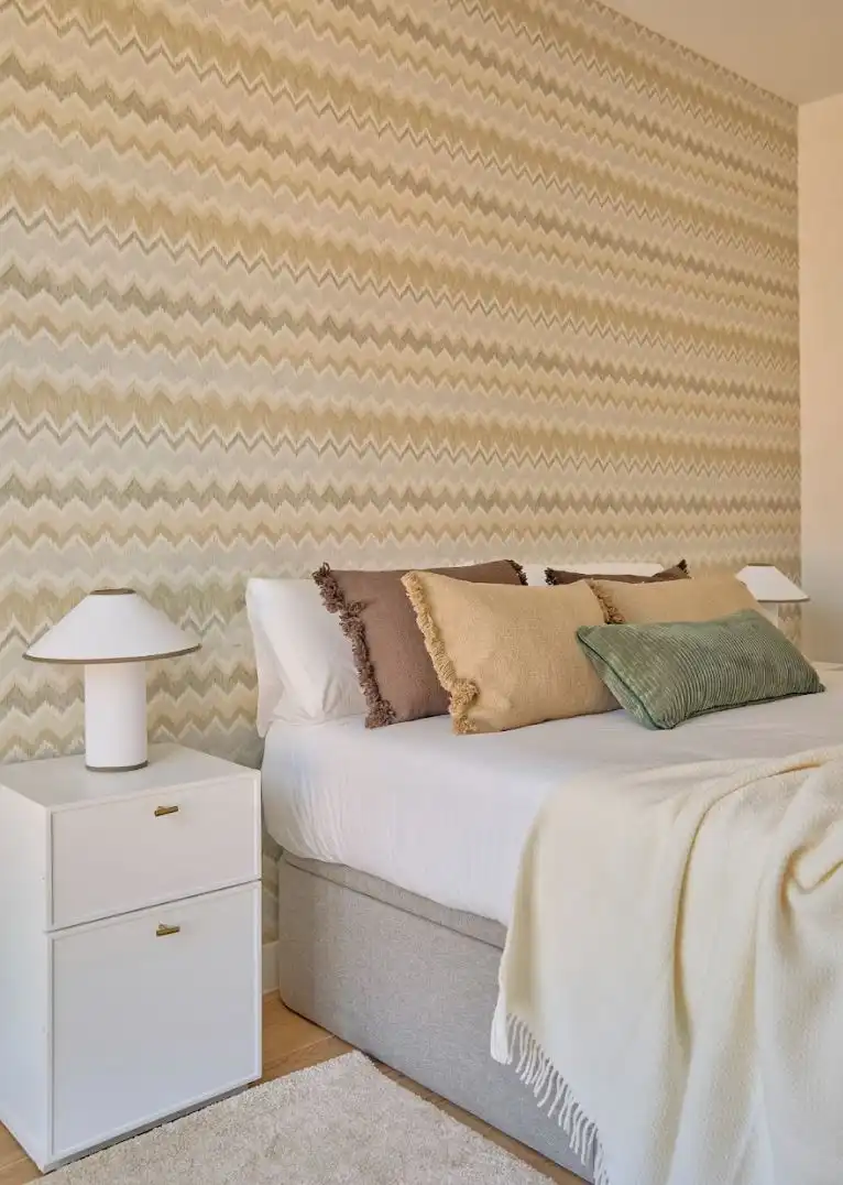 Bedroom of Flat for rent in Madrid  with Air Conditioner, Parquet flooring and Terrace