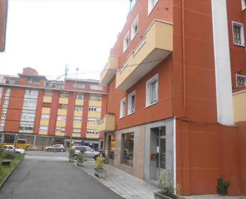 Parkplatz mit Aufzug zum Verkauf in Santa Apolonia