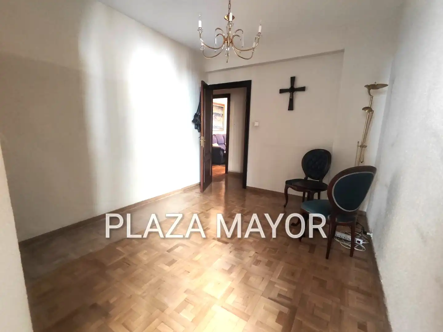 Sala de estar de Piso en venta en Salamanca con Calefacción, Parquet y Amueblado
