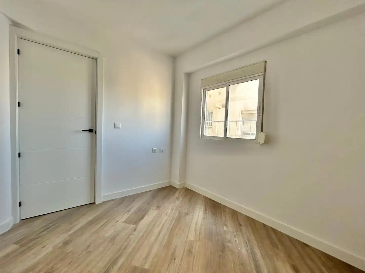 Bedroom of Apartments for sale in Málaga  with Air Conditioner and Internet