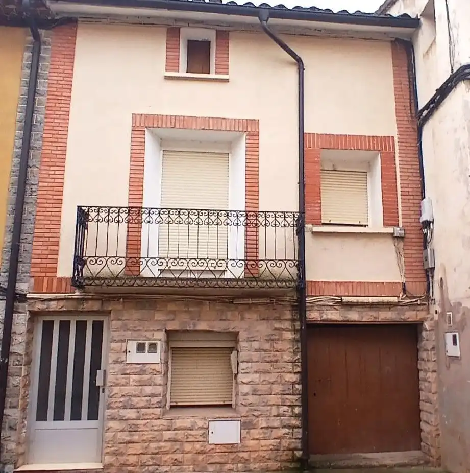 Balcony of Houses for sale in Corera