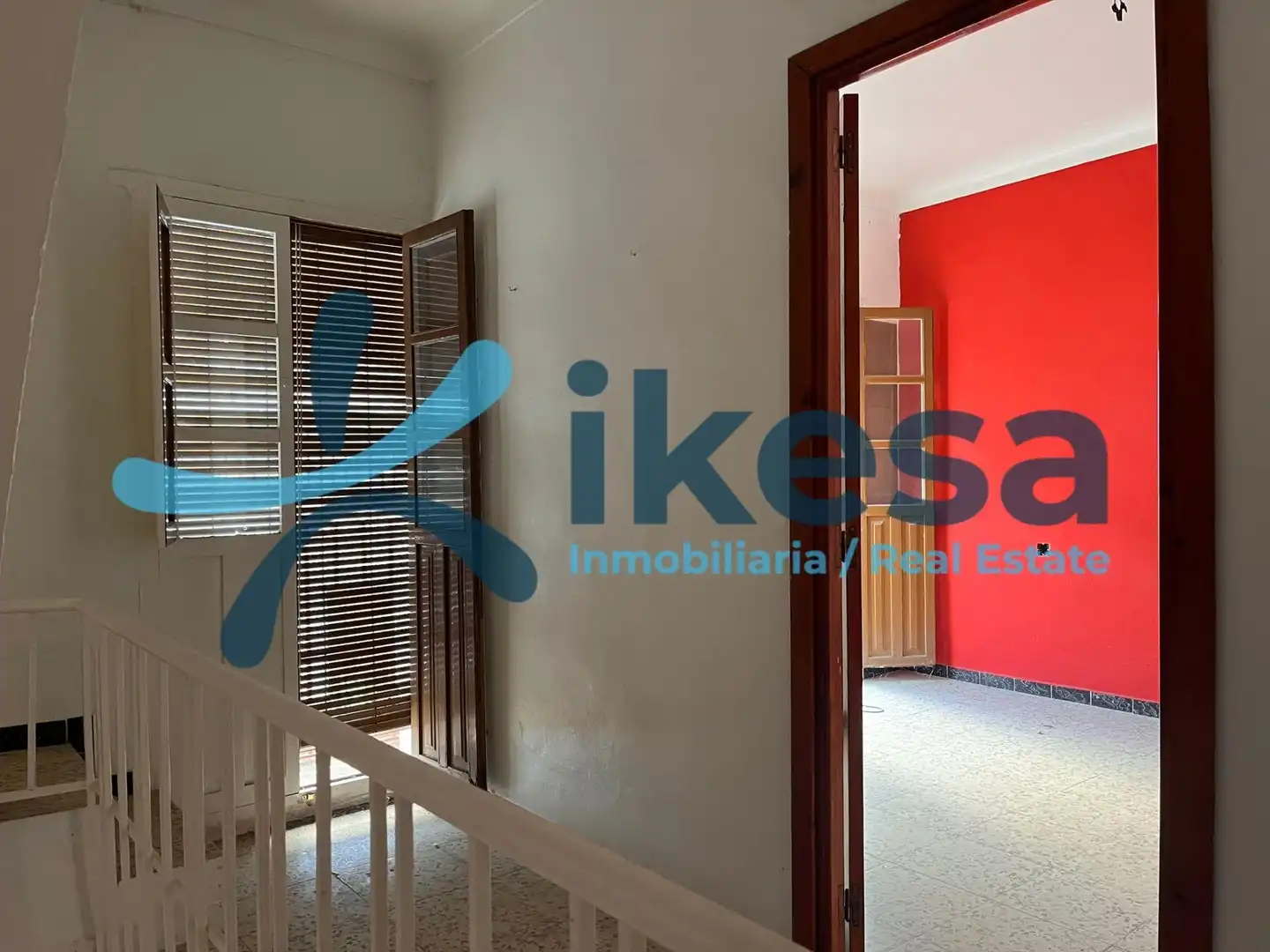 Casa adosada en venta en Badolatosa