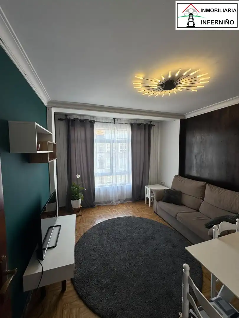 Wohnzimmer von Wohnung zum Verkauf in Ferrol mit Abstellraum und Balkon