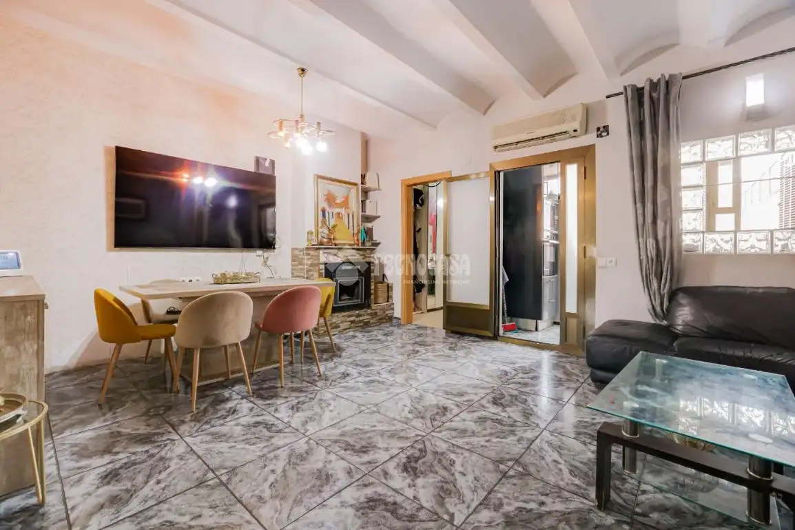 Sala de estar de Piso en venta en Santa Coloma de Gramenet